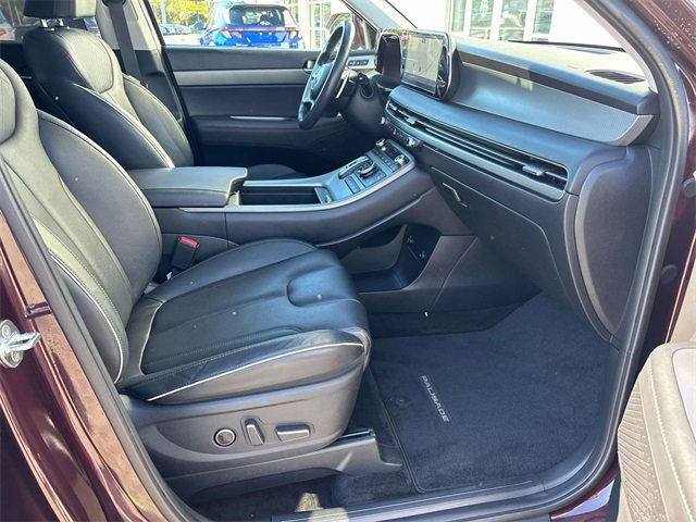 Used 2023 Hyundai Palisade SEL w/ Premium Package image 18