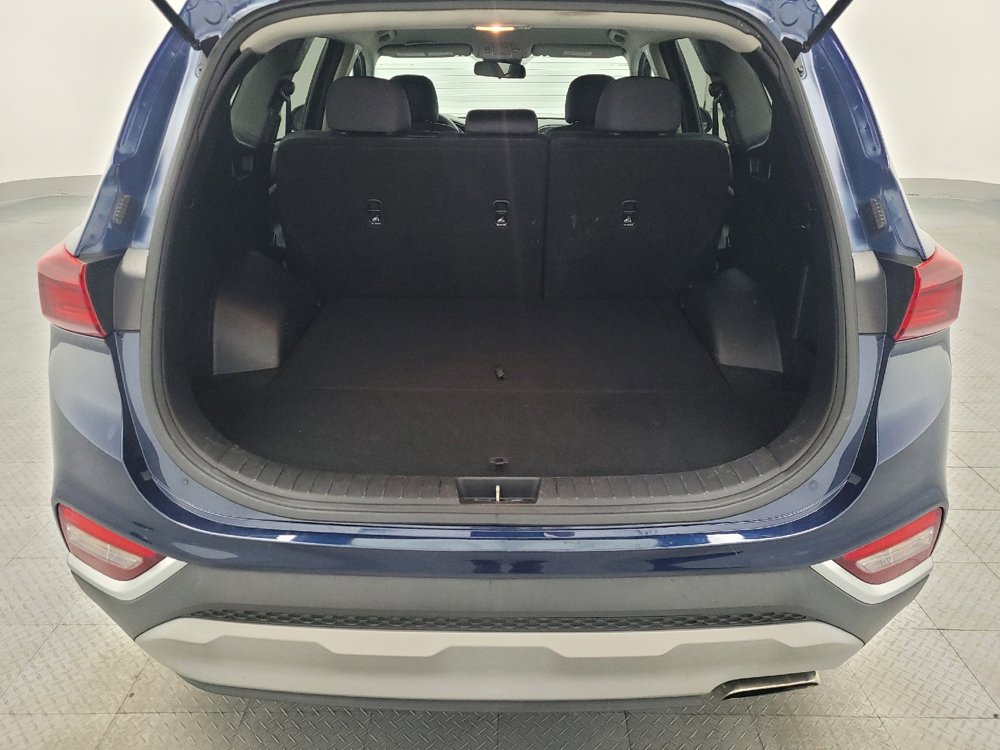 Used 2020 Hyundai Santa Fe SE w/ Cargo Package image 29