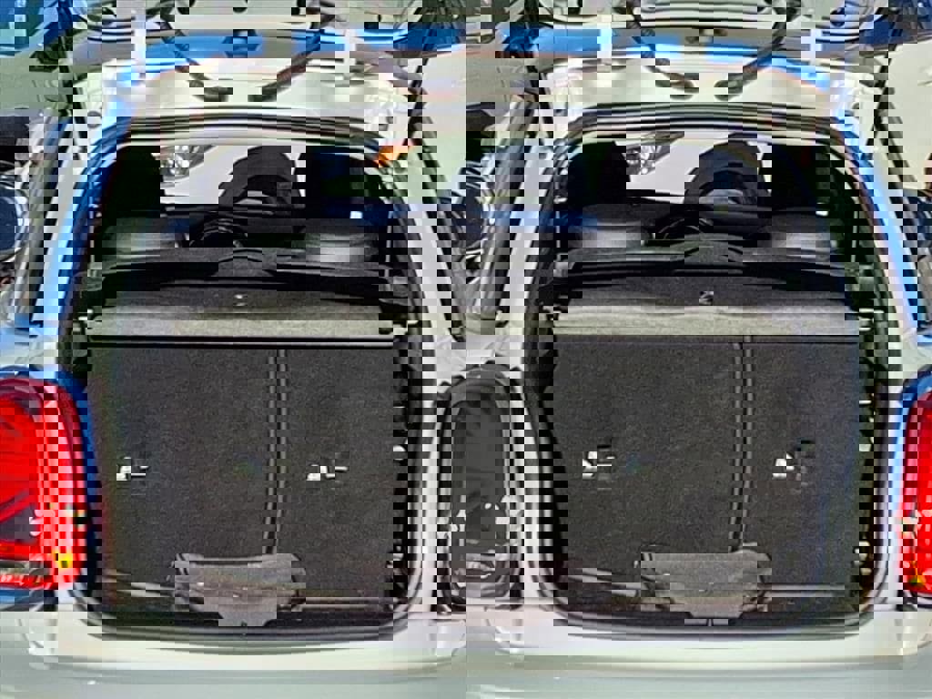 Used 2022 MINI Cooper SE image 14