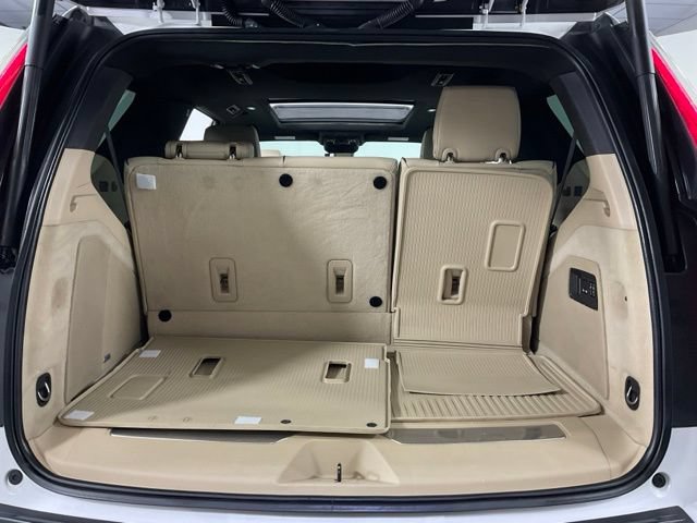 Used 2021 Cadillac Escalade Premium Luxury w/ Performance Package AWD/4WD image 33