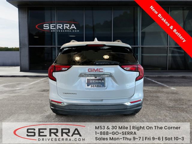 Used 2021 GMC Terrain SLT w/ Infotainment Package II image 3
