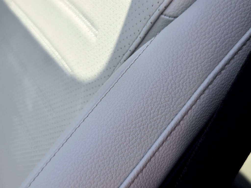 New 2026 Mercedes-Benz C 300 4MATIC Sedan image 14
