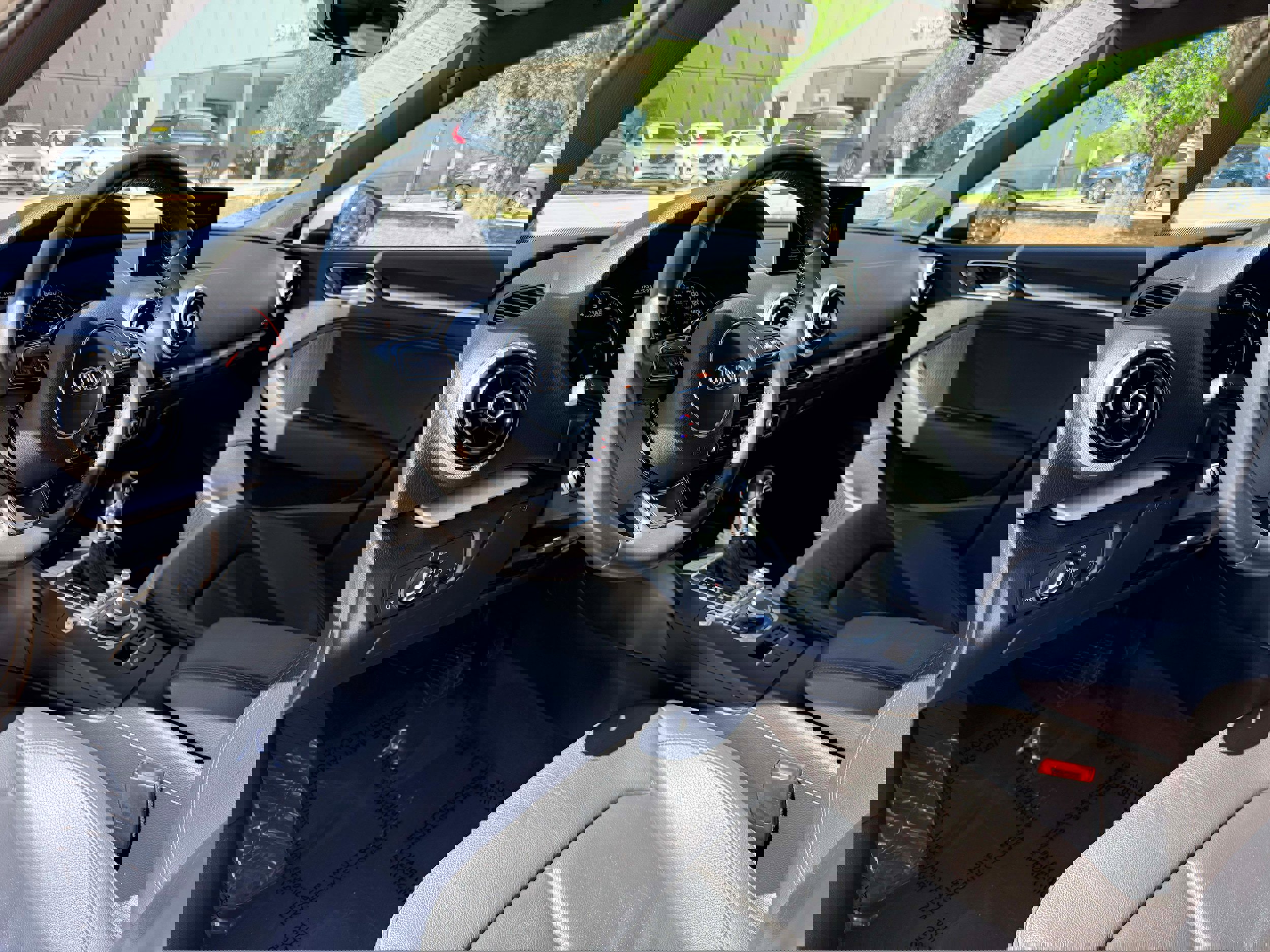 Used 2016 Audi A3 1.8T Premium image 11