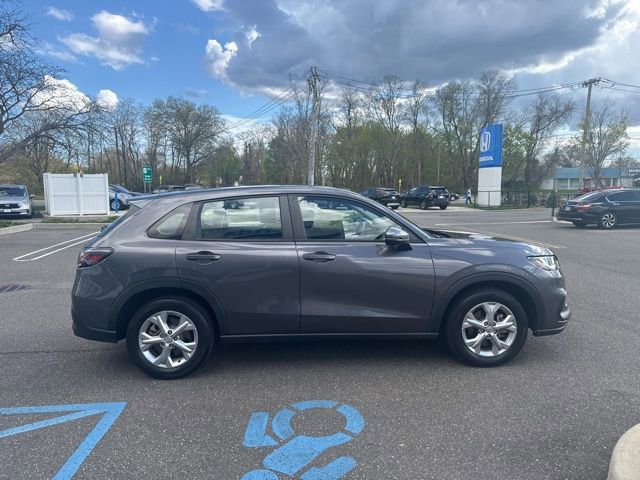 Certified 2023 Honda HR-V LX image 9