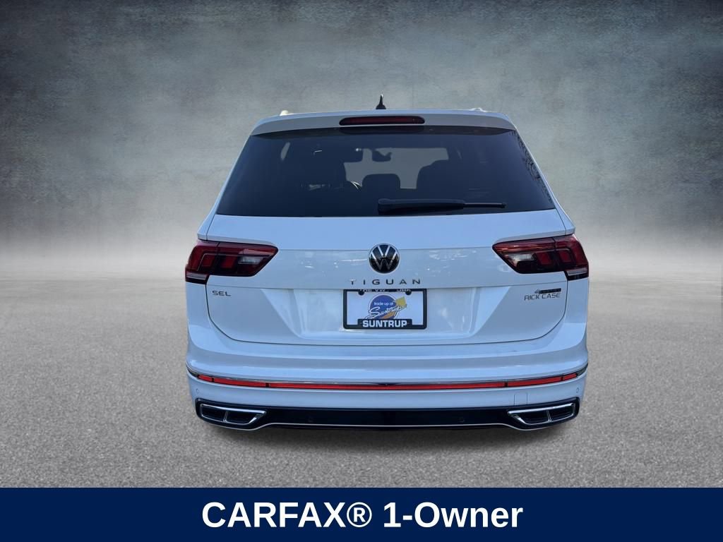 Used 2023 Volkswagen Tiguan SEL R-Line image 4