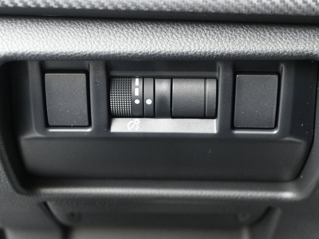 Used 2025 Subaru Crosstrek 2.5i Sport image 24