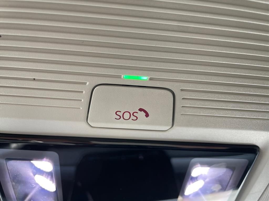 Certified 2025 Volkswagen Tiguan S image 26