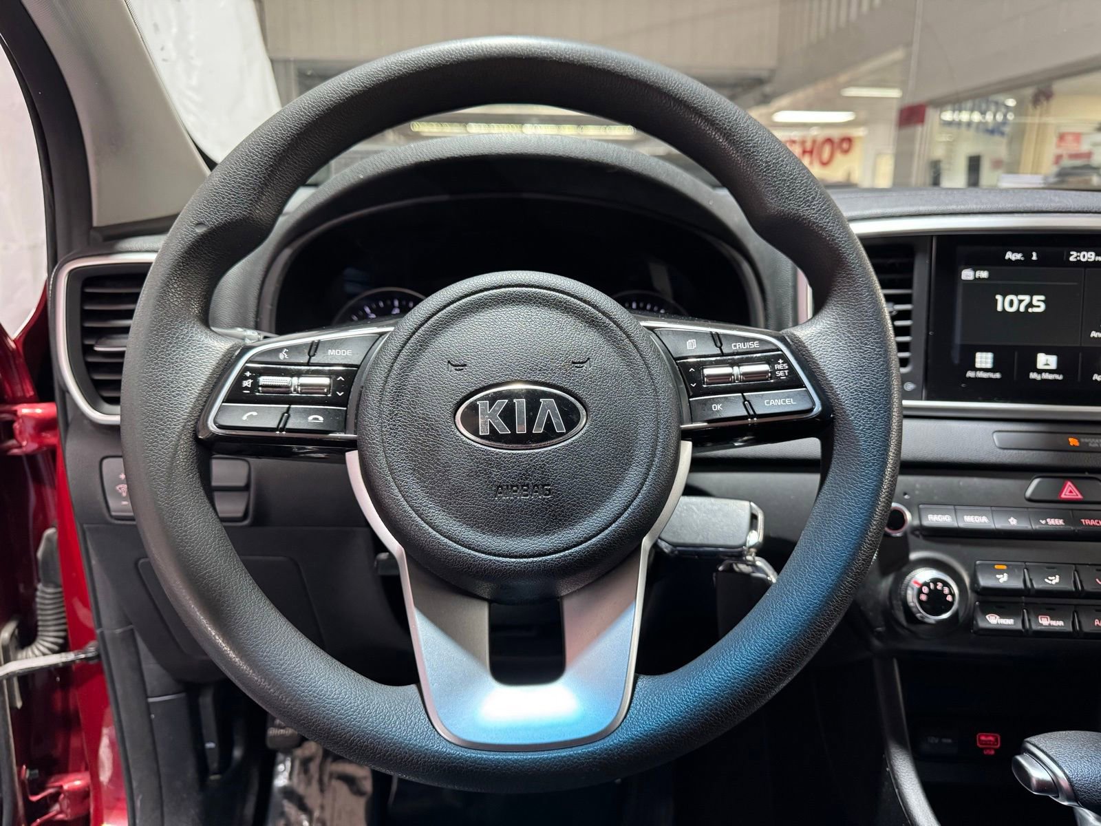 Used 2021 Kia Sportage LX image 17