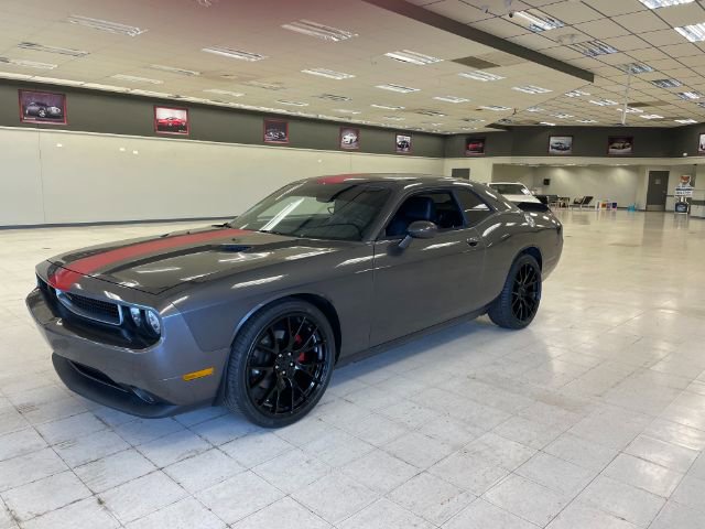 Used 2014 Dodge Challenger SXT