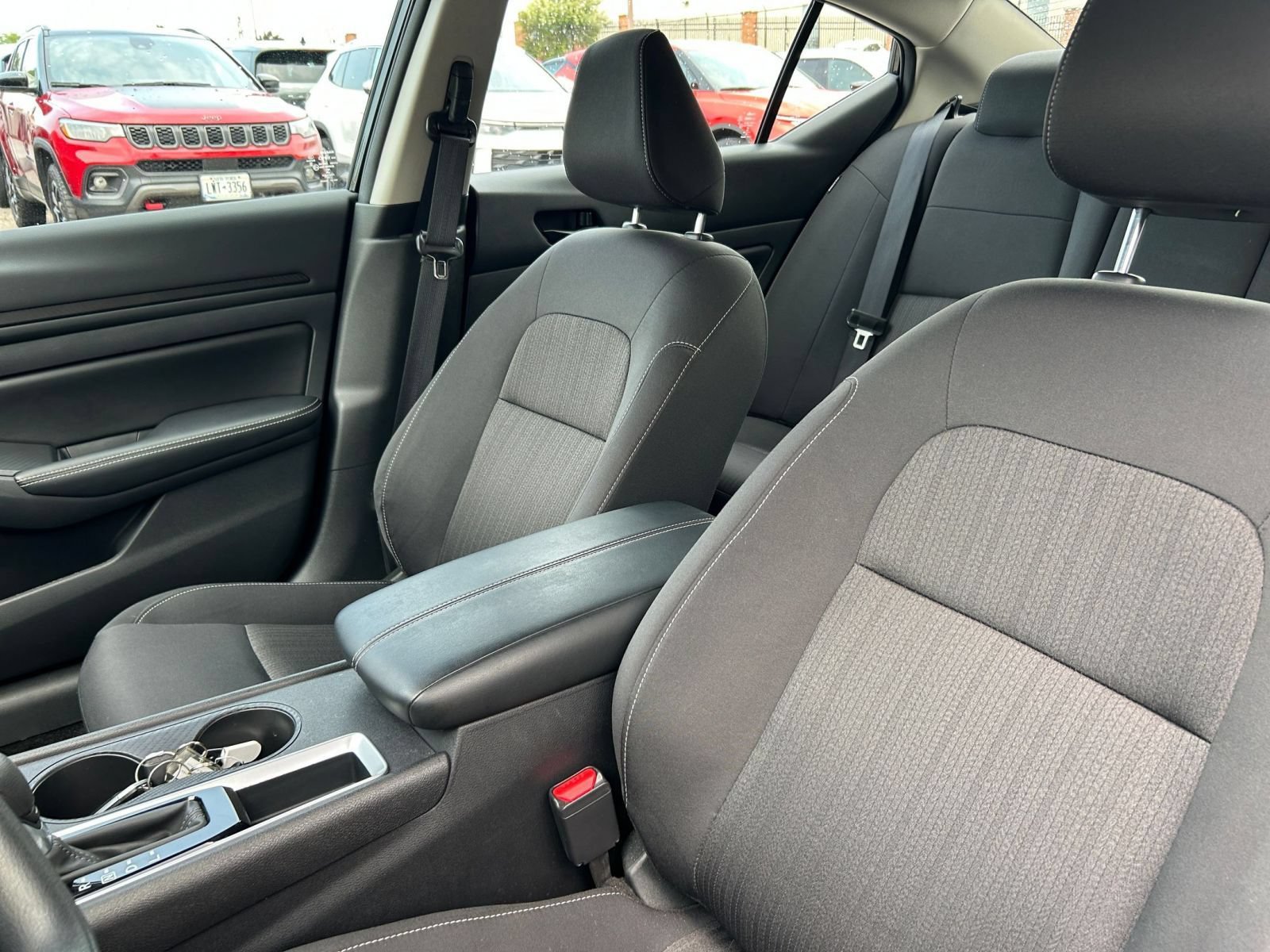 Used 2026 Nissan Altima 2.5 SV FWD image 30