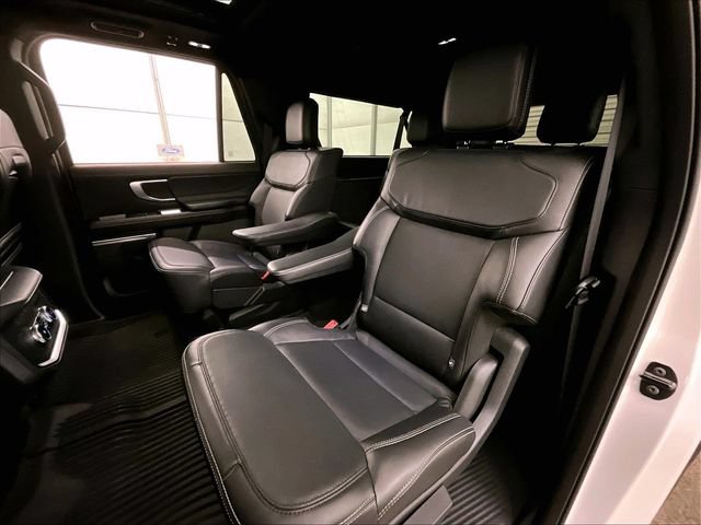 Used 2025 Ford Expedition Max Platinum w/ Stealth Appearance Package AWD/4WD image 25