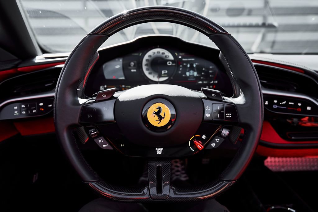 Used 2024 Ferrari SF90 Spider image 53