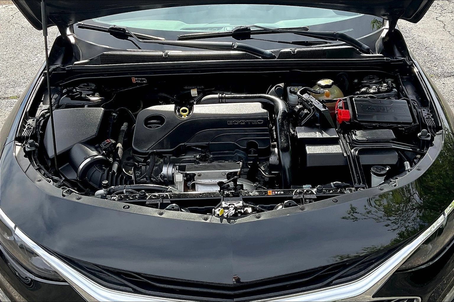 Used 2022 Chevrolet Malibu LT FWD image 28