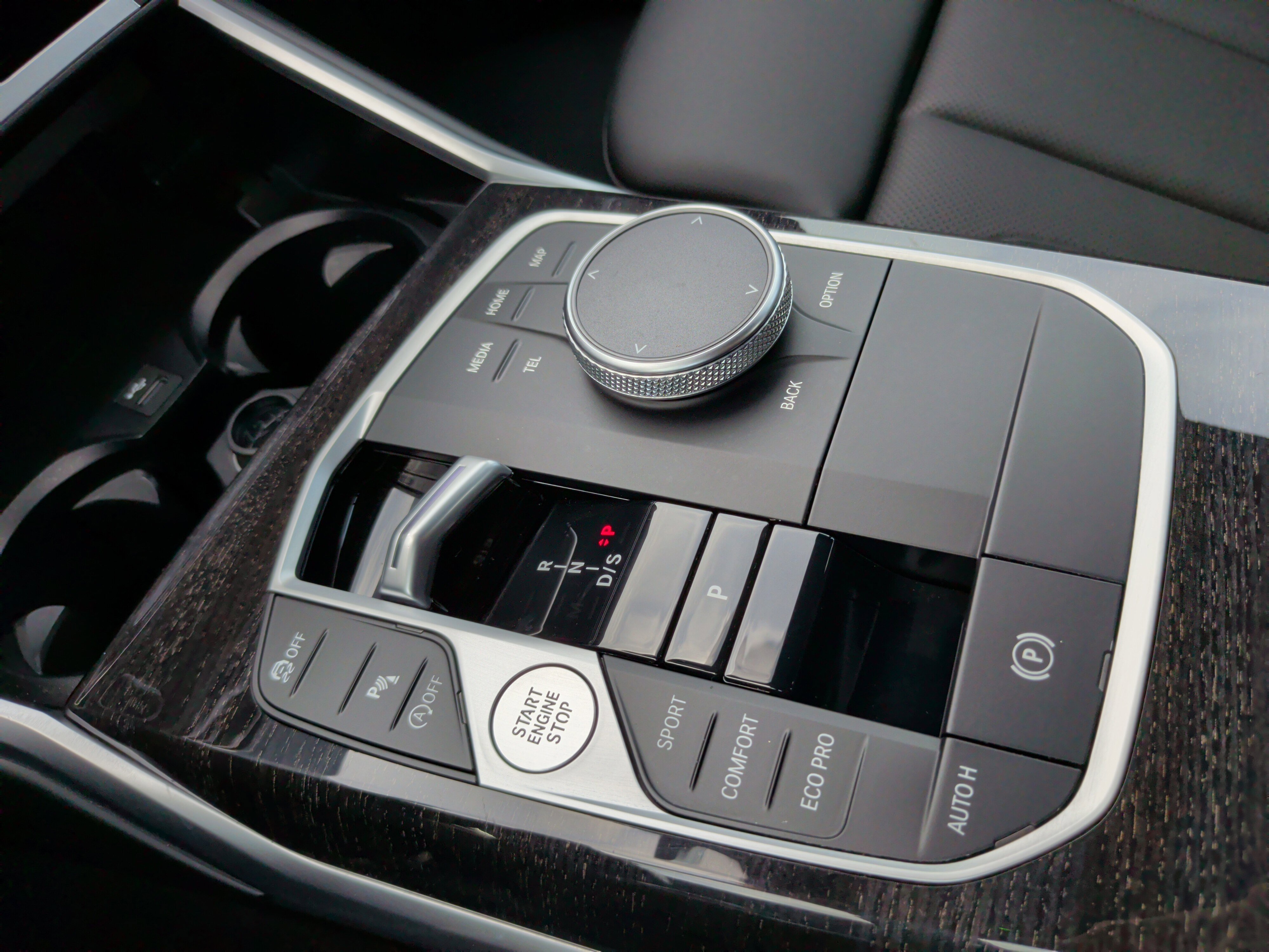 Certified 2023 BMW 330i Sedan w/ M Sport Package image 18