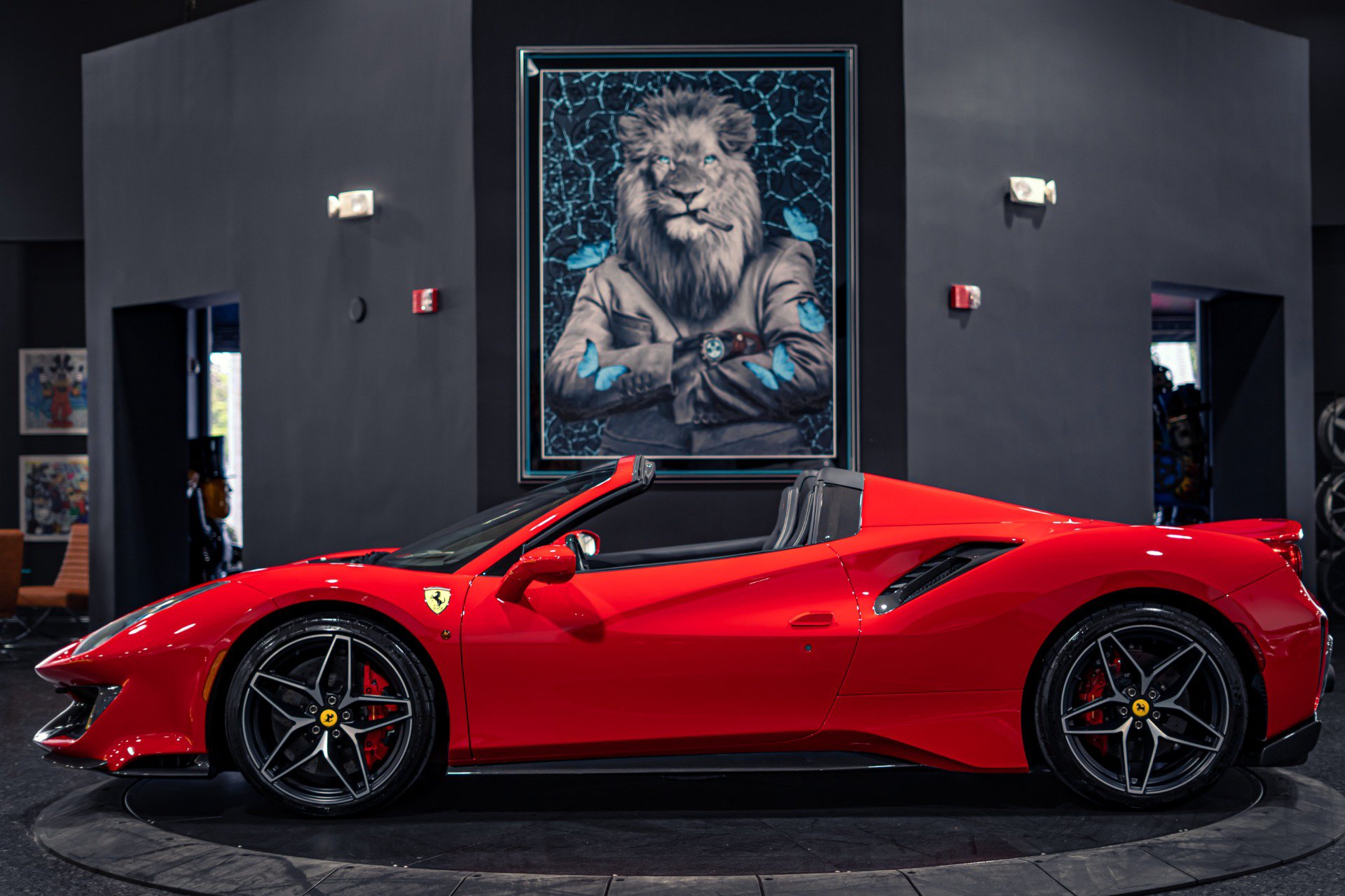 Used 2020 Ferrari 488 Pista Spider RWD image 14