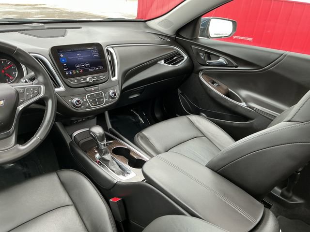Used 2021 Chevrolet Malibu Premier image 30