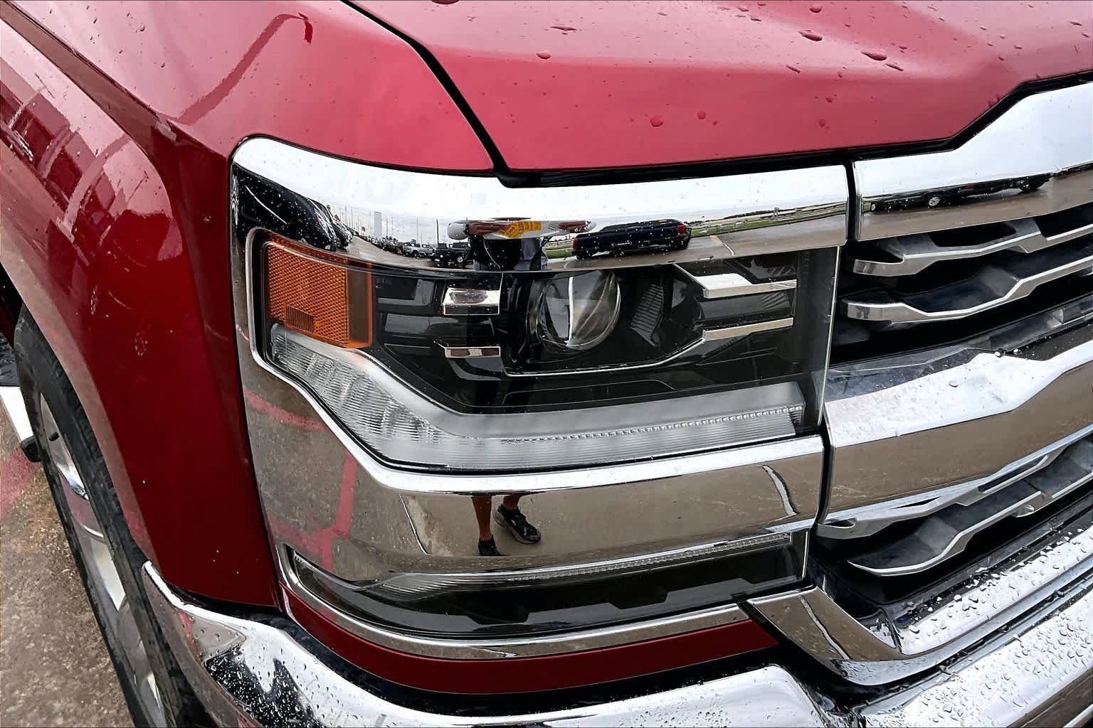 Used 2018 Chevrolet Silverado 1500 LTZ w/ Texas Edition RWD image 28
