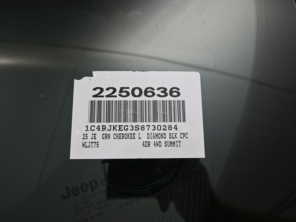 New 2025 Jeep Grand Cherokee L Summit image 11