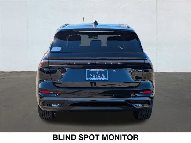 New 2026 Lincoln Nautilus Reserve w/ Jet Appearance Package image 5