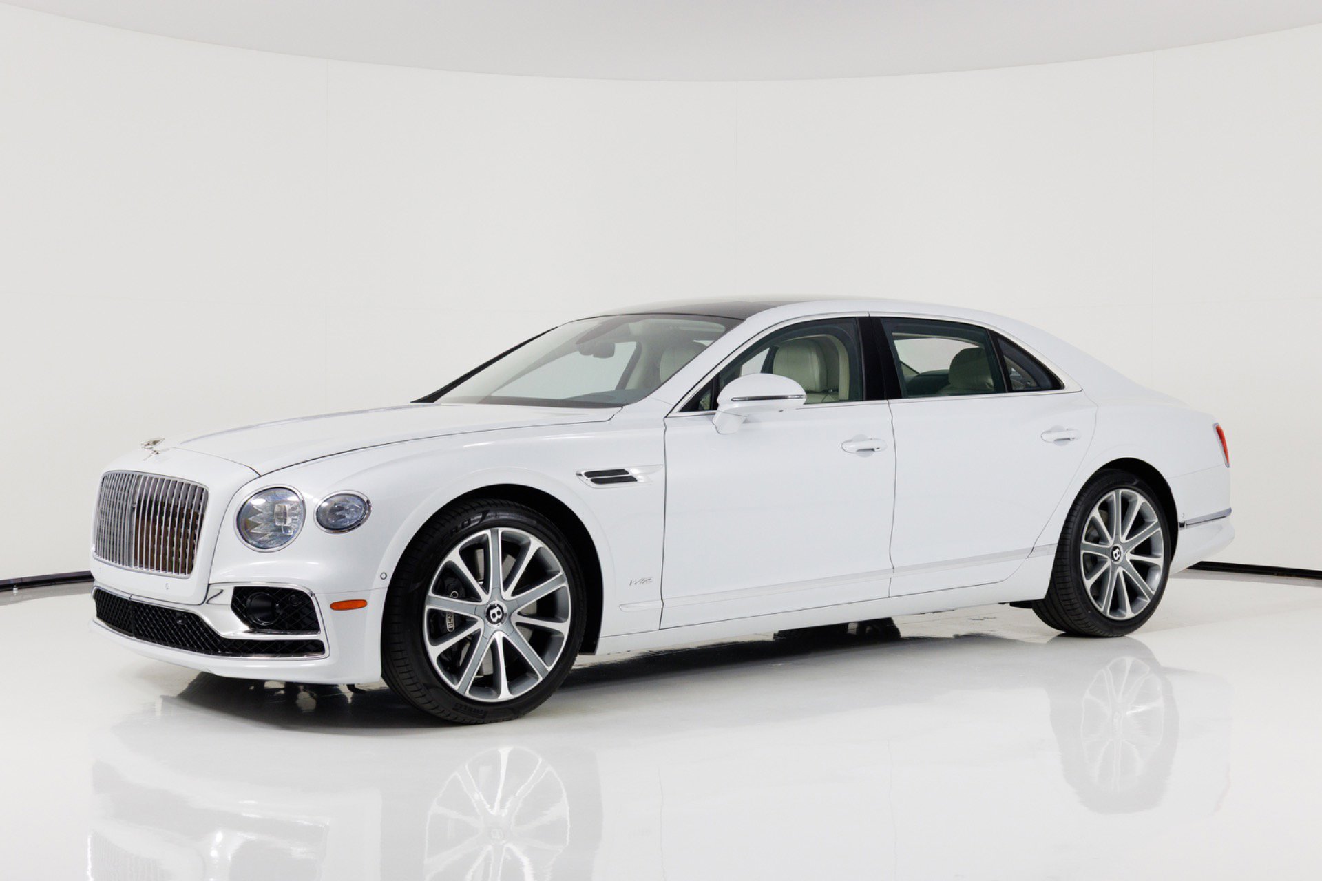 Used 2020 Bentley Flying Spur W12 AWD/4WD image 7
