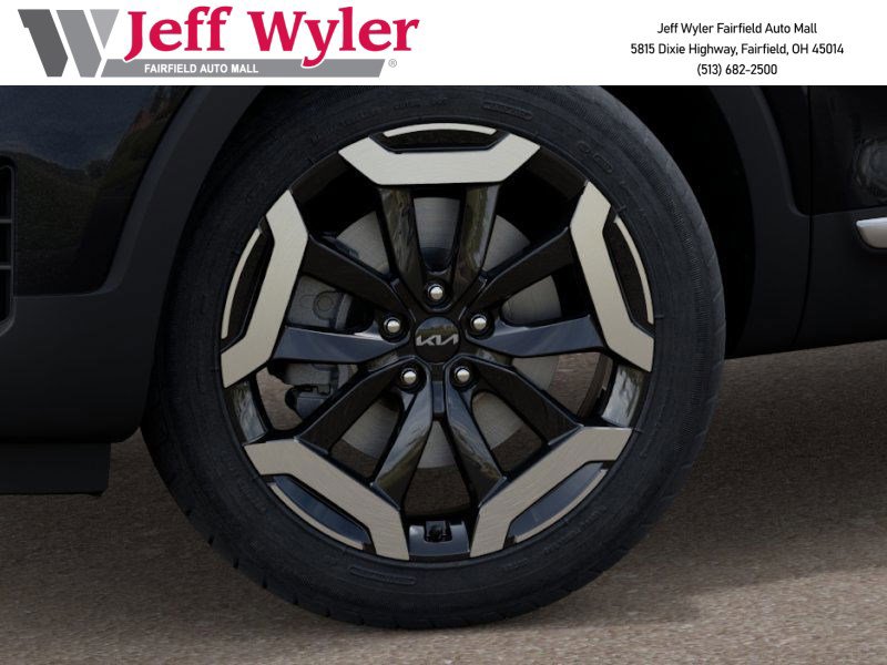 New 2025 Kia Telluride S image 10