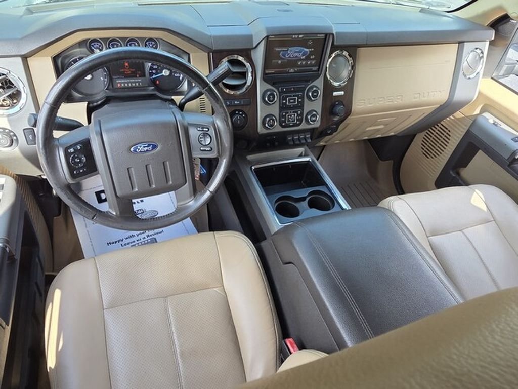 Used 2016 Ford F250 Lariat w/ Lariat Interior Package AWD/4WD image 13