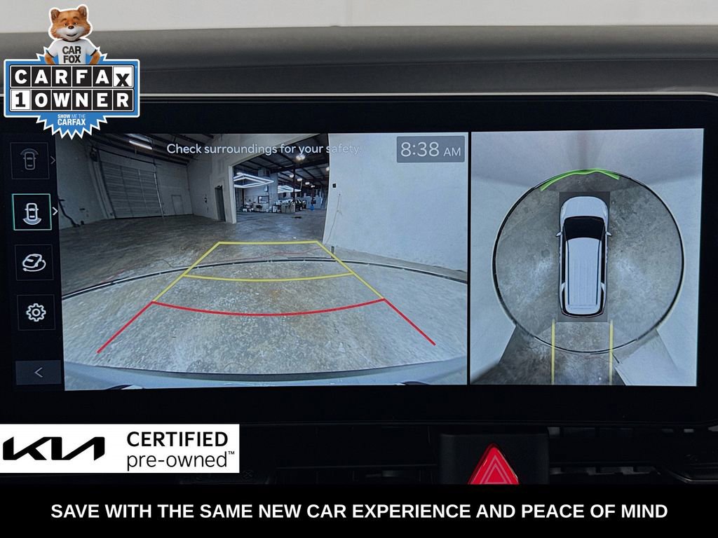 Certified 2025 Kia Carnival SX FWD image 16