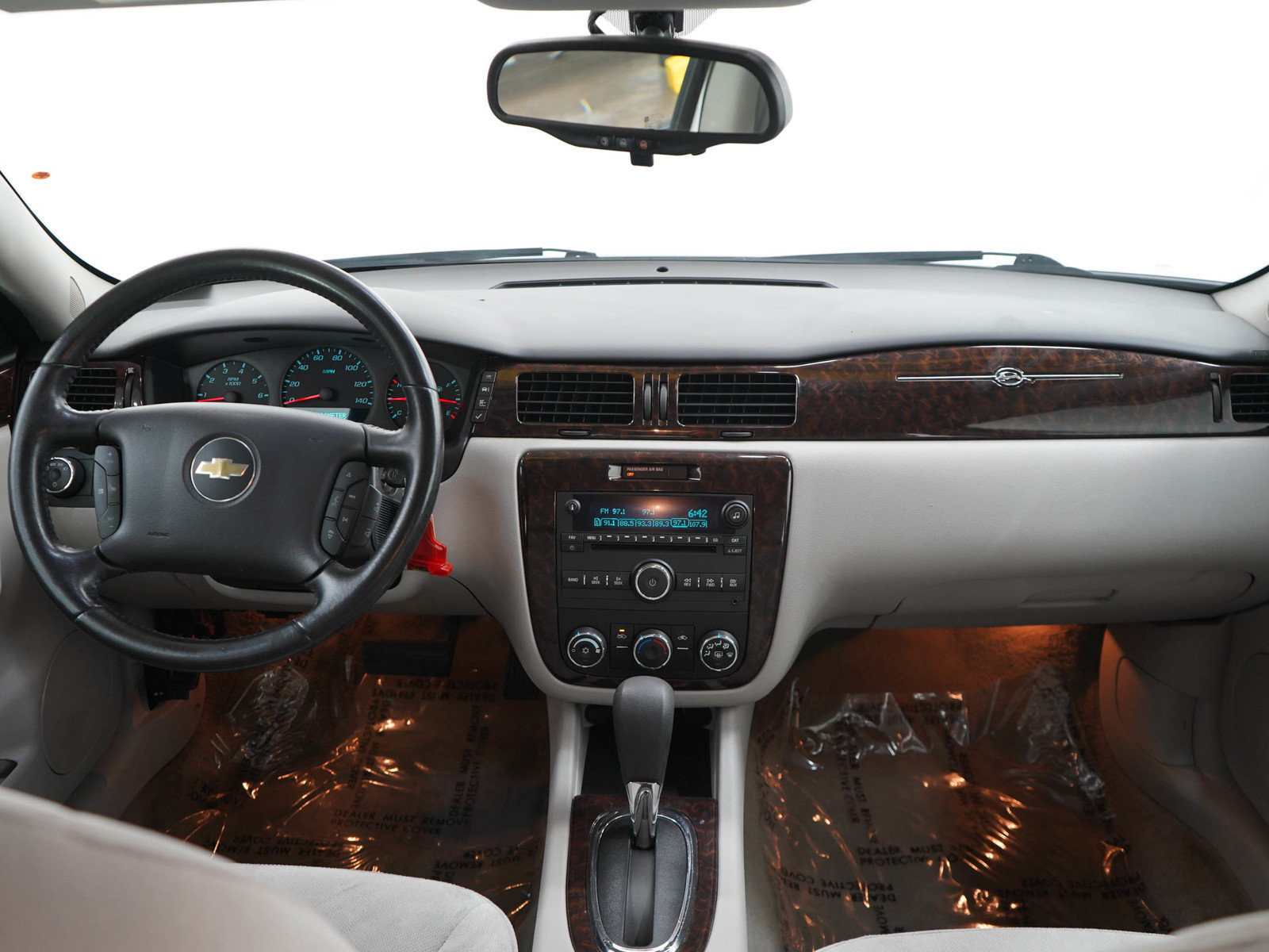 Used 2014 Chevrolet Impala Limited LS FWD image 13