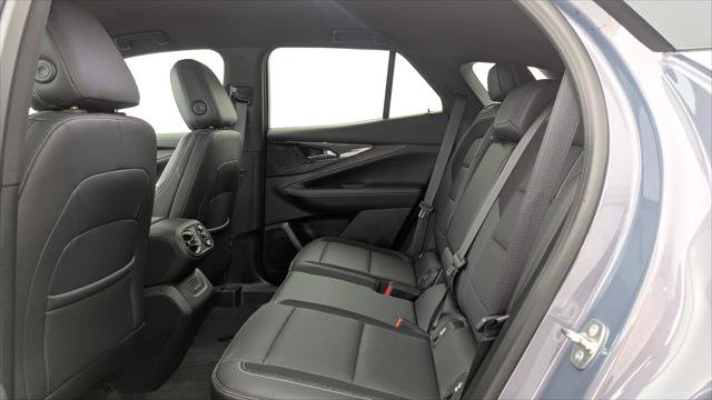 Used 2024 Chevrolet Blazer EV LT AWD/4WD image 17