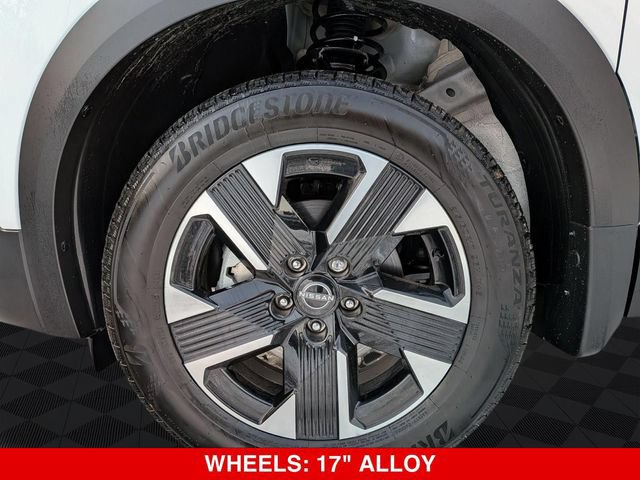 Certified 2025 Nissan Kicks SV AWD/4WD image 10