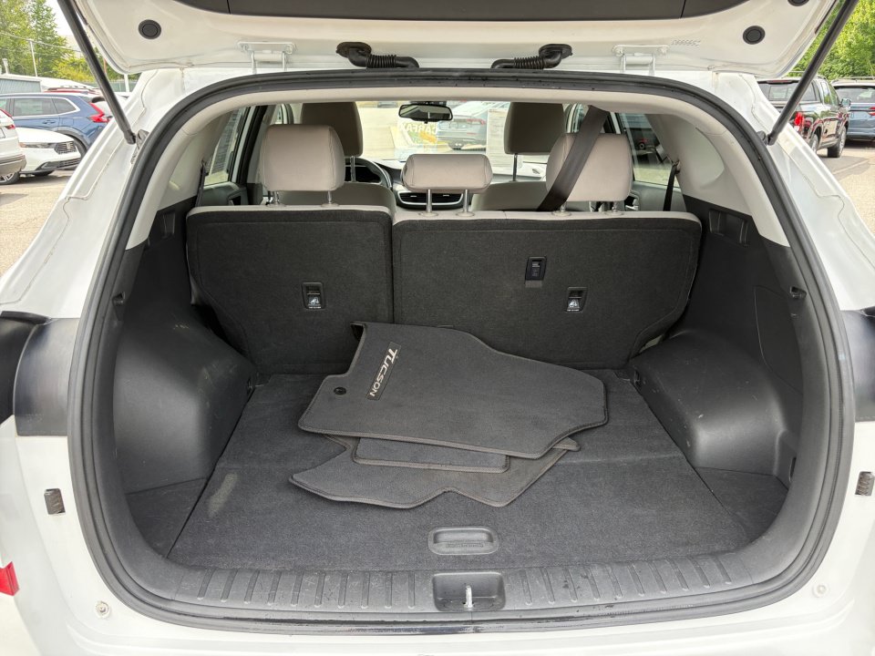 Used 2020 Hyundai Tucson Value FWD image 19