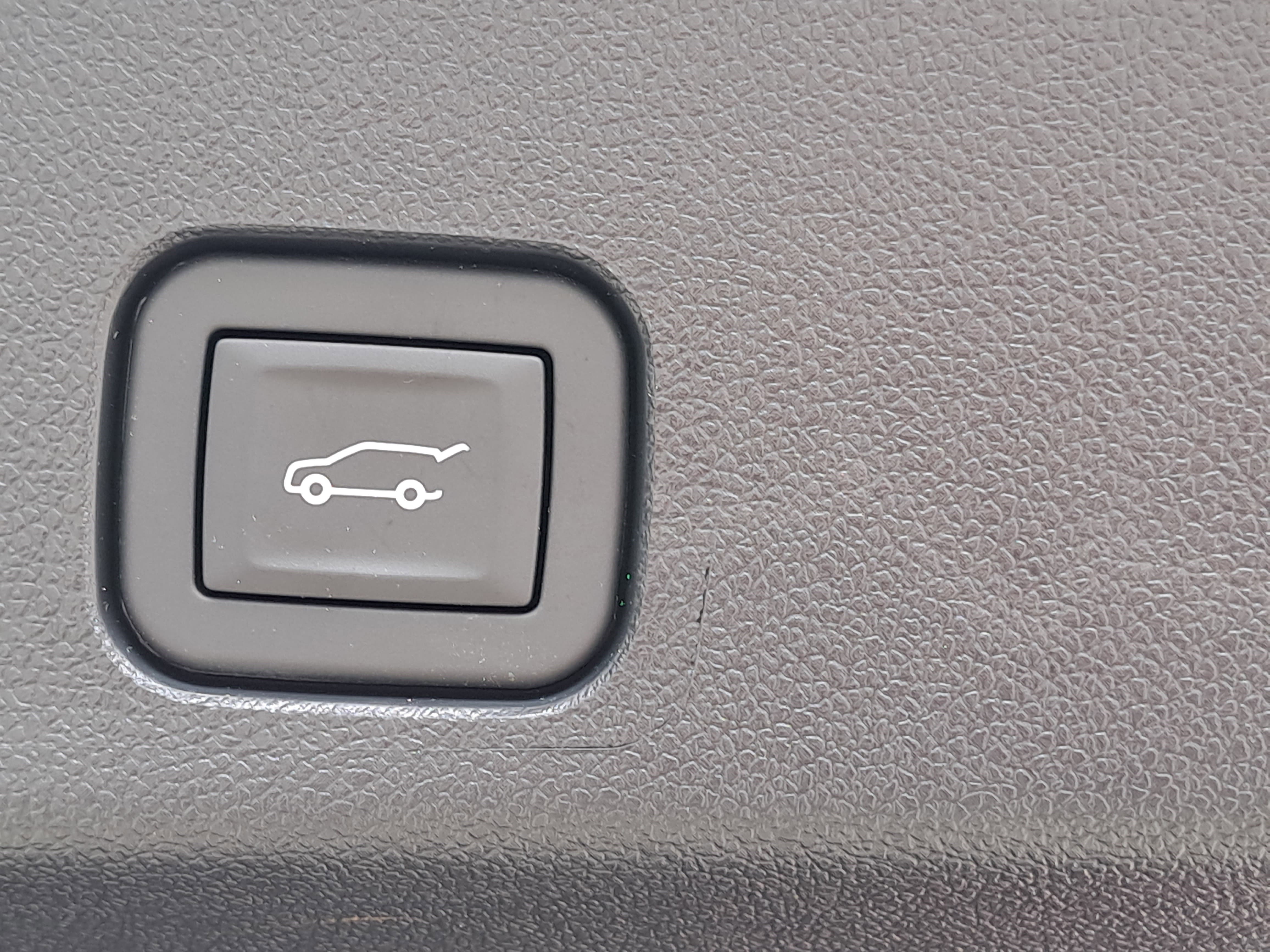 Used 2026 GMC Acadia Elevation w/ Elevation Premium Package image 15