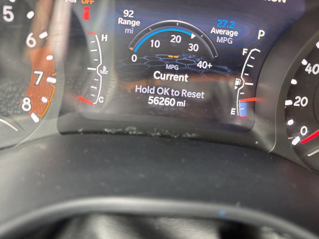 Used 2024 Jeep Compass Latitude image 20