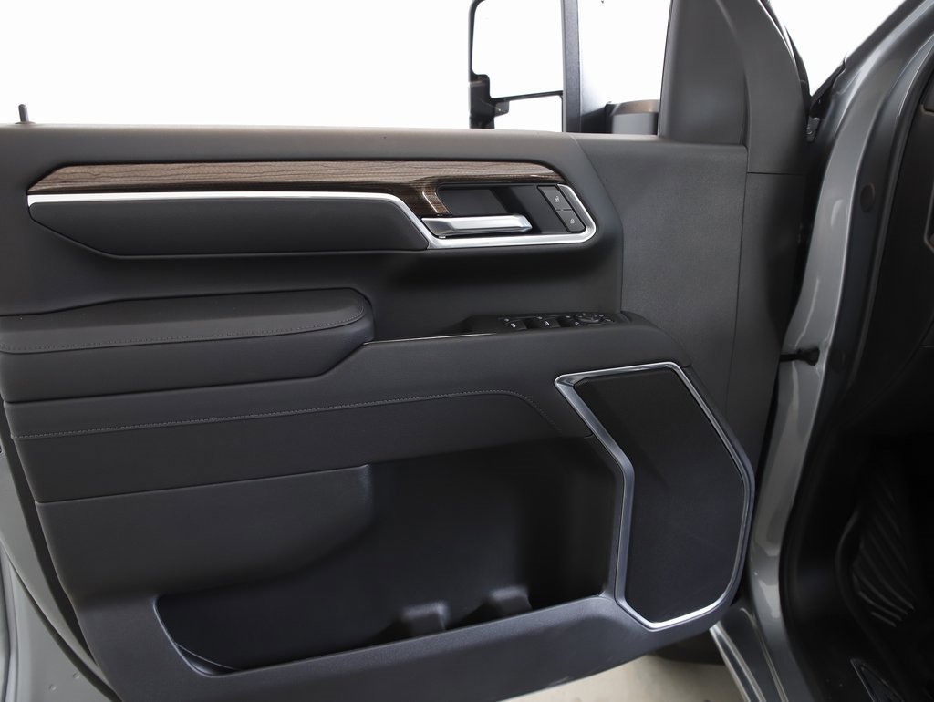 New 2025 Chevrolet Silverado 3500 LT w/ Trail Boss Package image 20