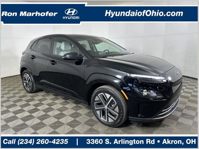 Used 2023 Hyundai Kona SE image 1