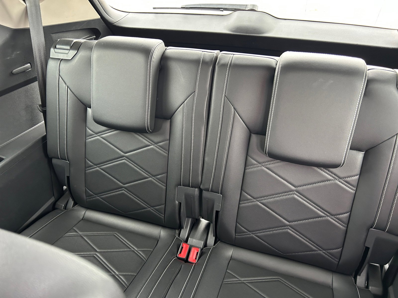 Used 2024 Volkswagen Atlas SE FWD image 20