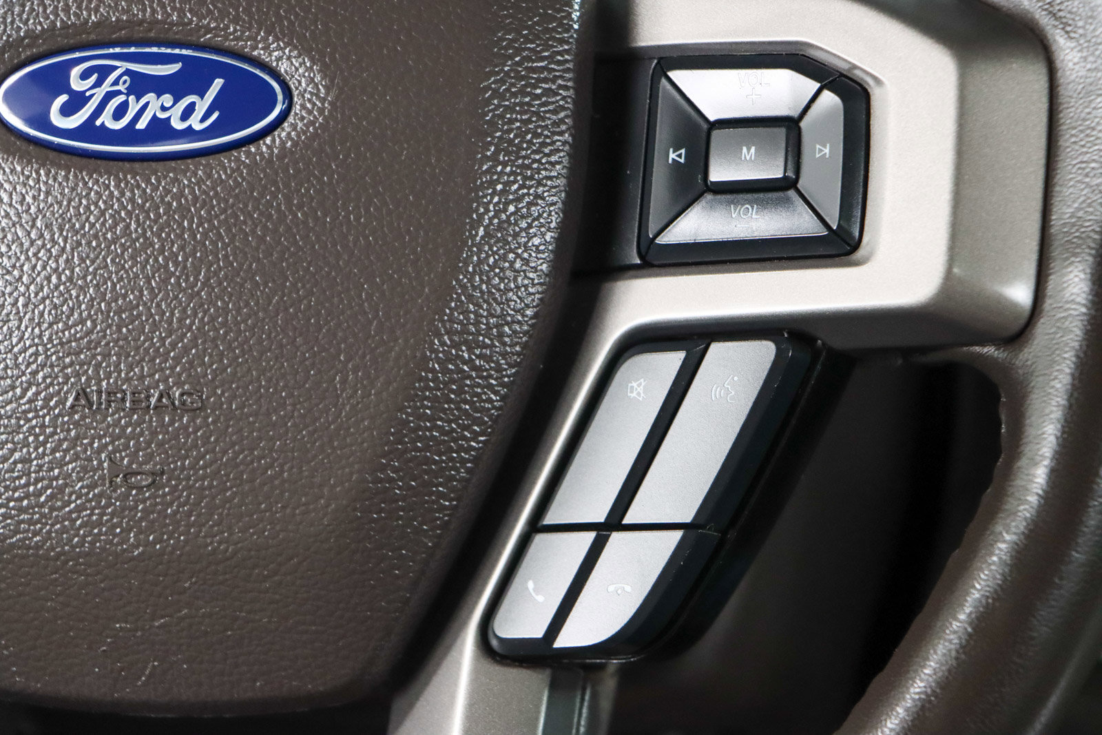 Used 2021 Ford Expedition XLT image 15