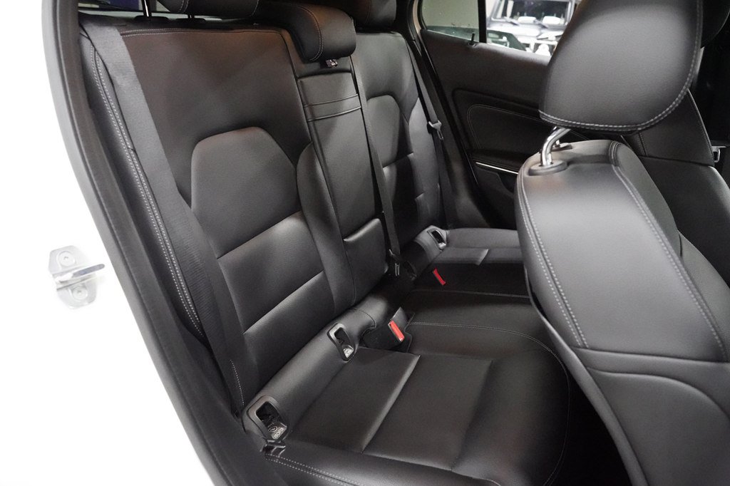 Used 2019 Mercedes-Benz GLA 250 w/ Convenience Package image 28
