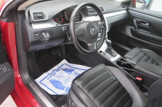 Used 2014 Volkswagen CC Sport image 10