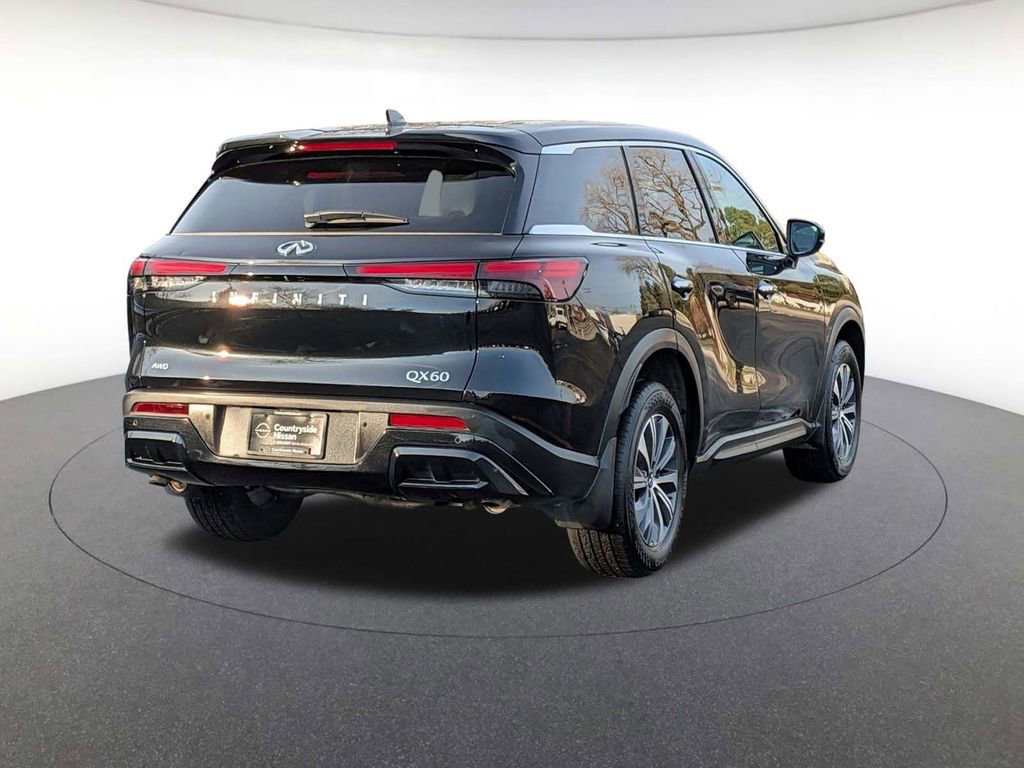 Used 2025 INFINITI QX60 Pure image 5