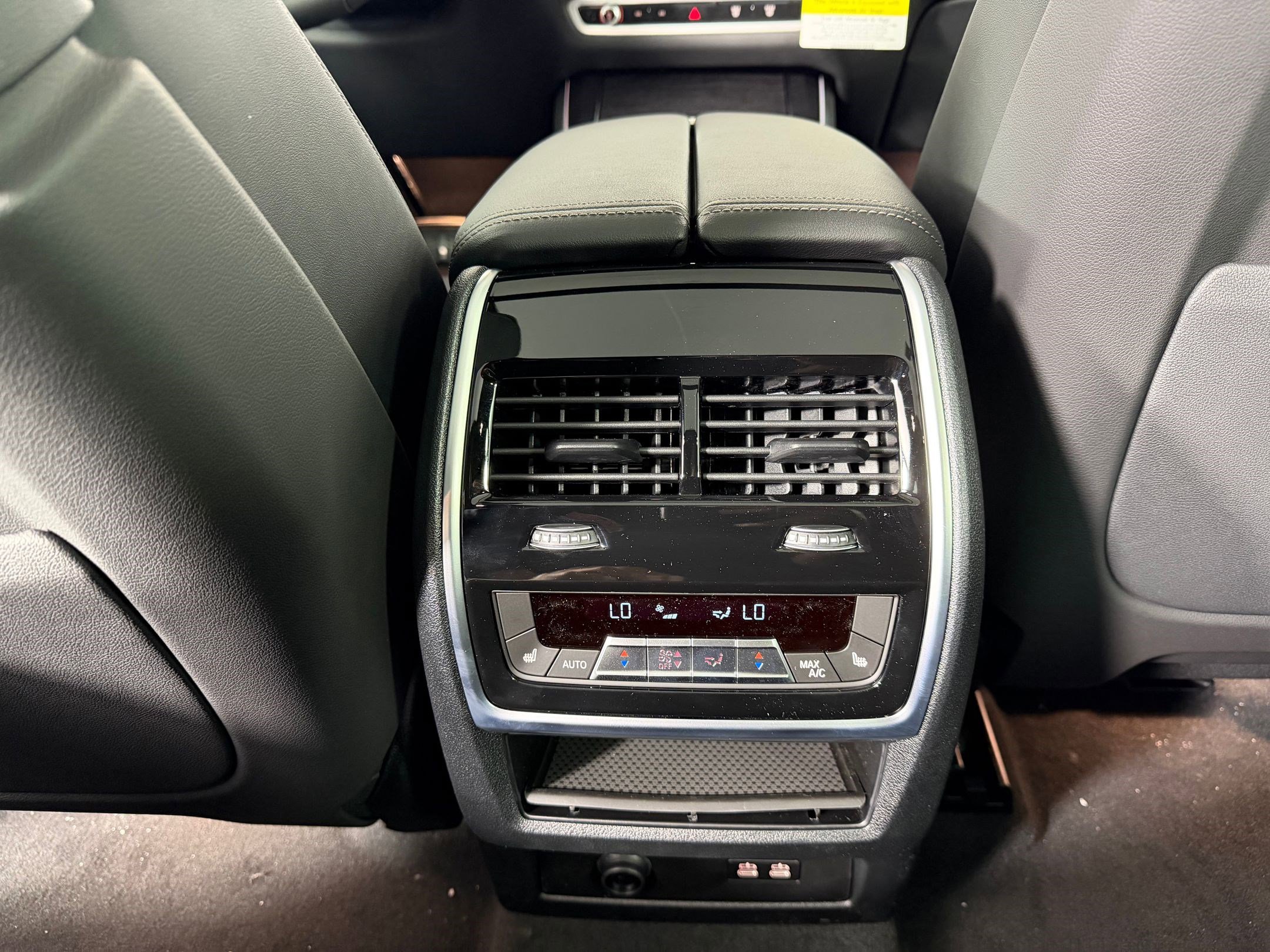 New 2026 BMW X5 sDrive40i w/ M Sport Package image 30