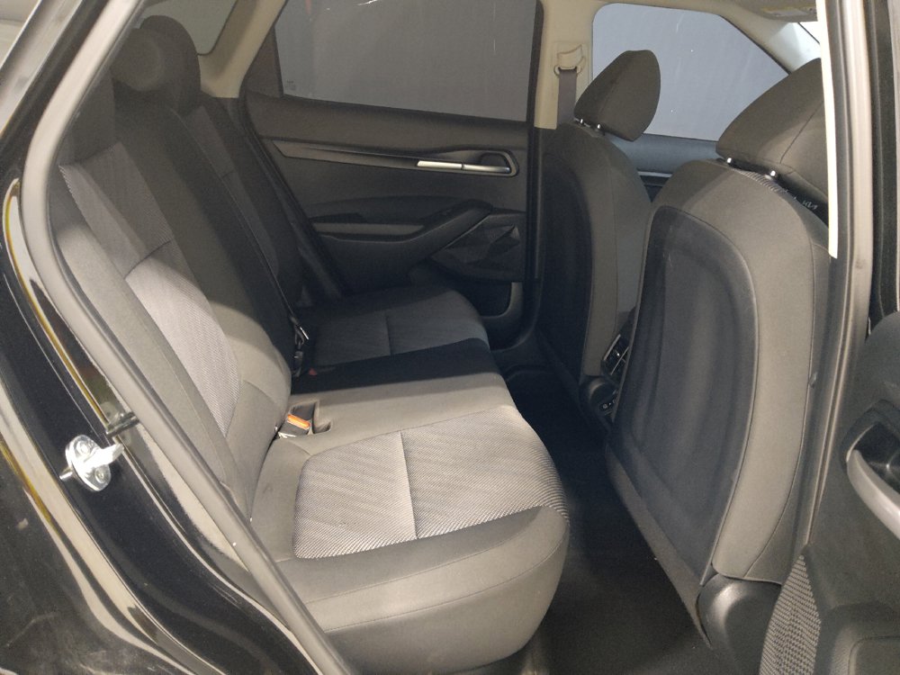 Used 2025 Kia Seltos LX AWD/4WD image 19