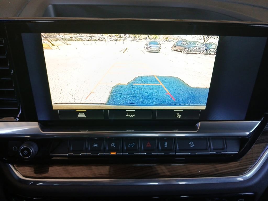 Used 2025 Chevrolet Silverado 1500 LT Trail Boss w/ Convenience Package II image 8