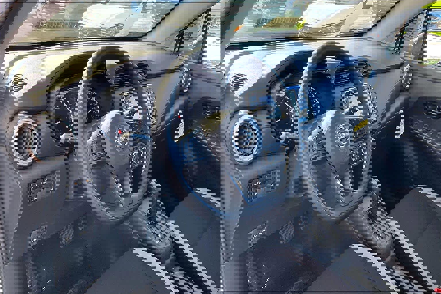 New 2025 Nissan Versa S image 10