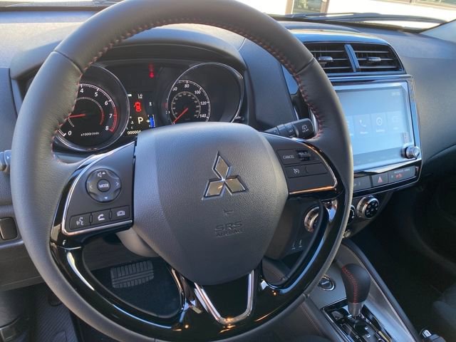 New 2026 Mitsubishi Outlander Sport LE image 12