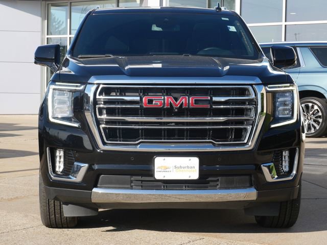 Used 2023 GMC Yukon XL SLT w/ SLT Premium Package image 2