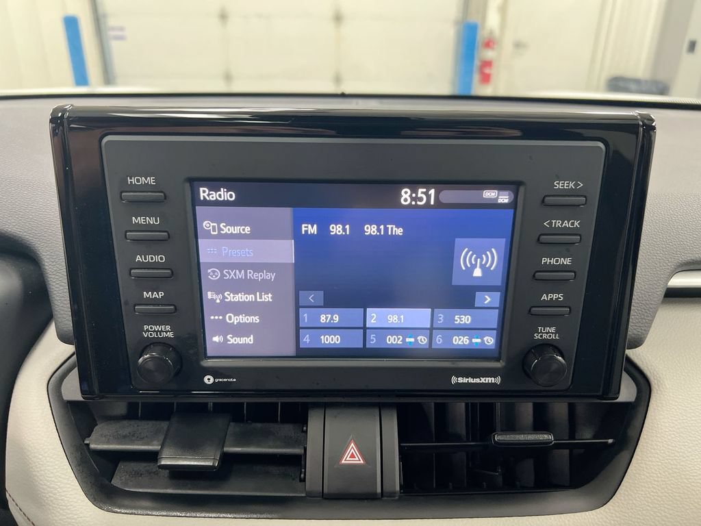 Used 2022 Toyota RAV4 XLE w/ Convenience Package AWD/4WD image 14