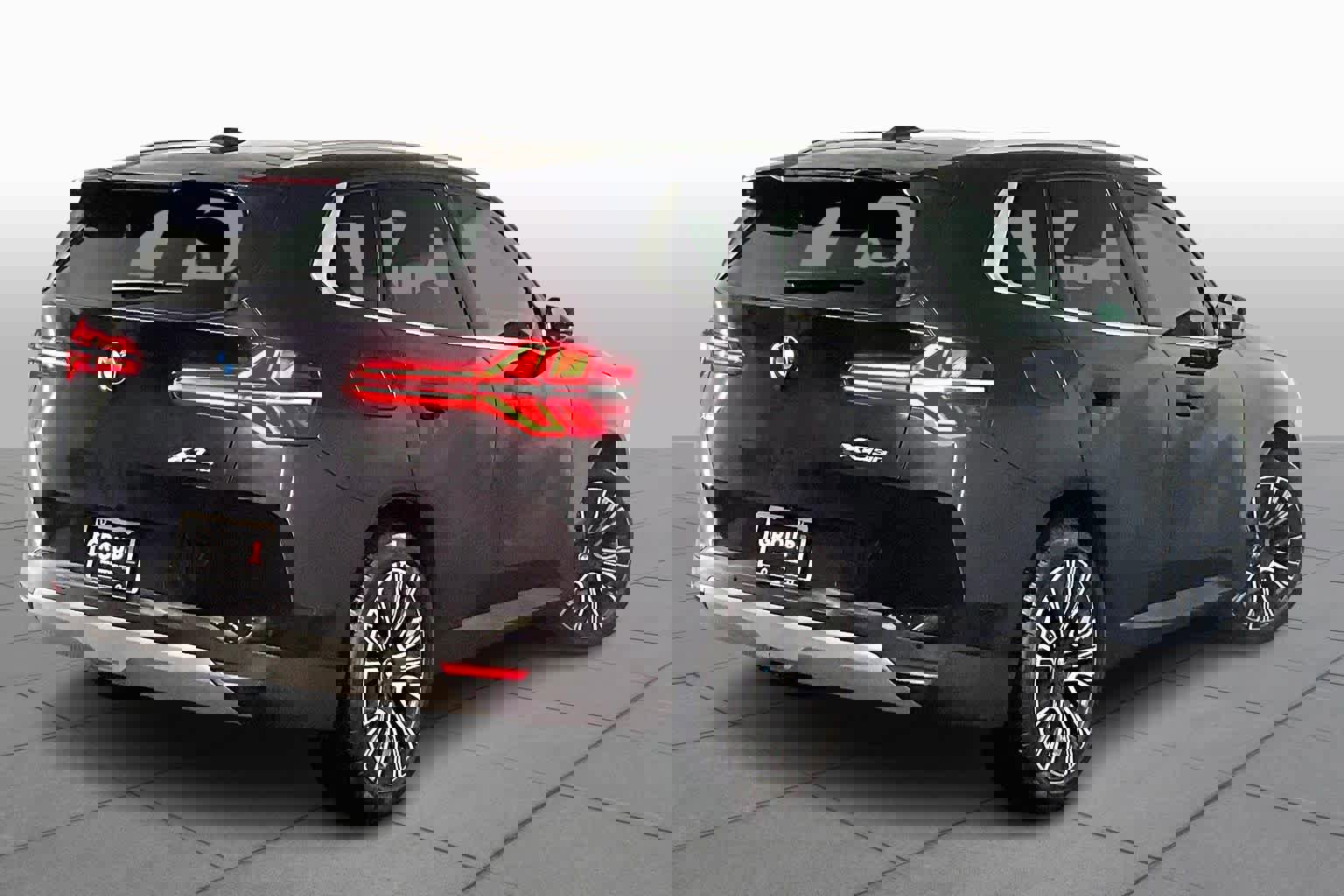 Used 2025 BMW X3 xDrive30i w/ Convenience Package image 12