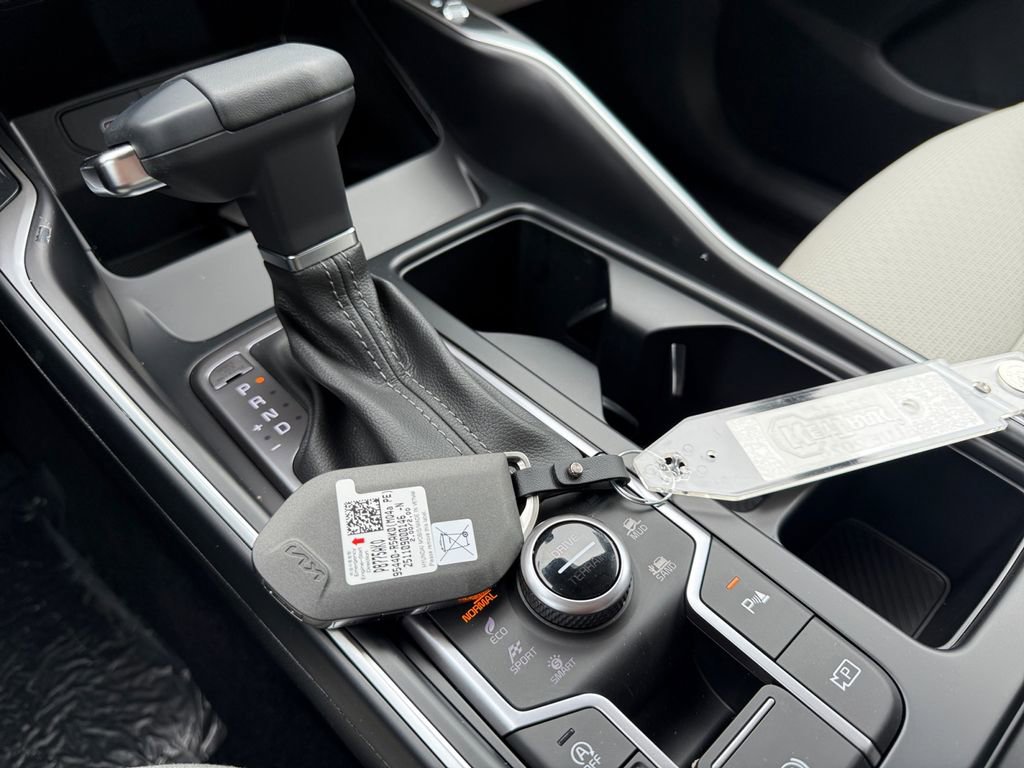 New 2026 Kia Sorento S AWD/4WD image 30