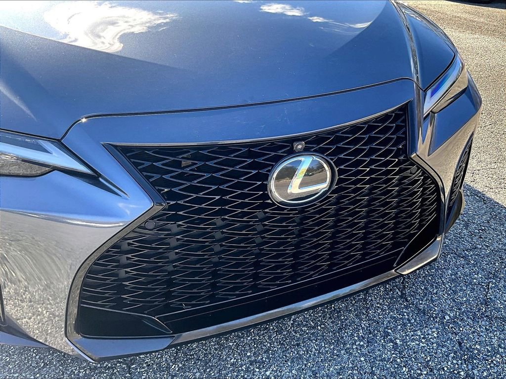Used 2023 Lexus IS 350 F Sport image 30